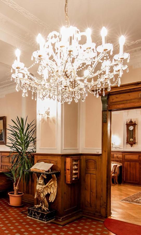 Hotel Fravi
